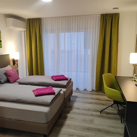 Hotel Gaestehaus Stock Zimmer Baeumle Friedrichshafen Exterior foto
